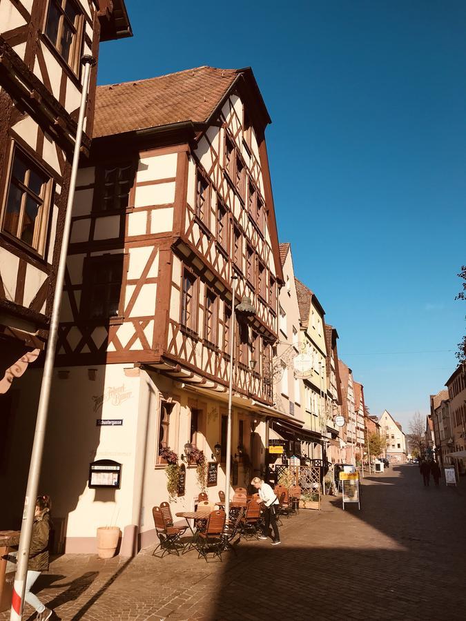 ホテル Zum Fehmelbauer カールスシュタット エクステリア 写真